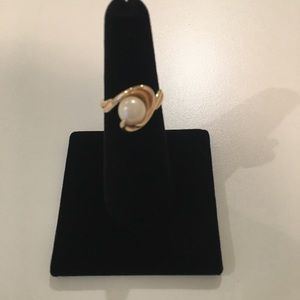14kt and pearl ring, size 6-1/2